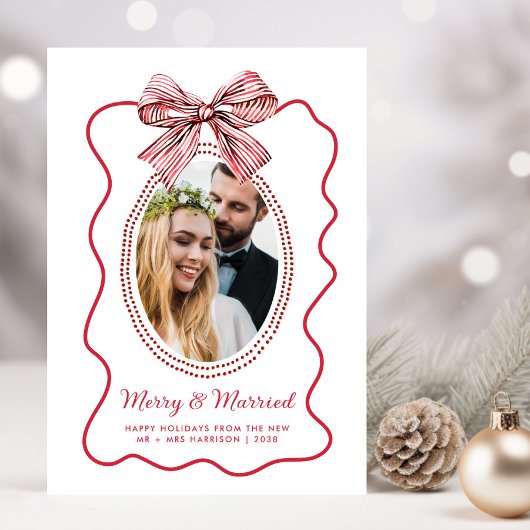 Merry Married Red Wavy Lijst Bow Foto Kerst Feestdagenkaart