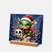 Merry Mischief – Le Petit Elf de Noël. (Angle)