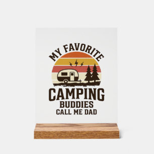 Mes copains de camping préférés m'appellent Papa V