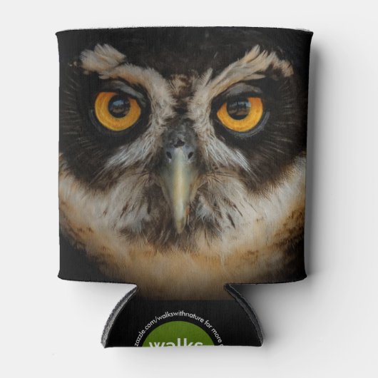 Mesmerizing Golden Eyes of a Spectacled Owl Blikjeskoeler (Voorkant)