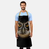 Mesmerizing Golden Eyes of a Spectacled Owl Schort (Gedragen)