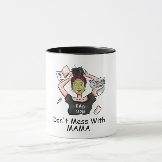 Mess niet met mama. mok (Midden)