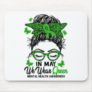 Messy Bun in May We Draag Green Mental Health Awar Muismat