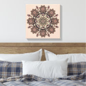met bloemmandala omwikkeld canvas (Insitu (Slaapkamer))