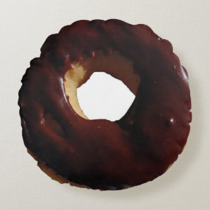 Met chocolade beklede kastanjekussens rond kussen