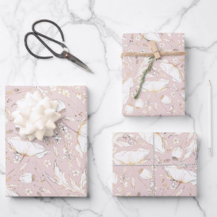 Met de hand getekende gouden wilde bloemen schets inpakpapier vel