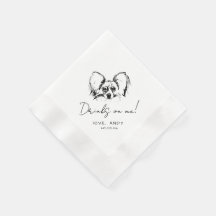 Met de hand getekende Papillon-hond Drinks on me-c