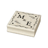 Met de hand getrokken paarse bloemen op monogram p 	rubberstempel (Stempel)