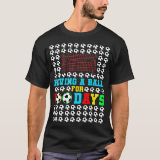 met een bal gedurende 100 dagen , grappige Kinder  T-shirt