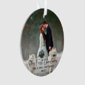 Met handgeschreven script Eerste Kerstbruiloft Fot Ornament (voorkant)