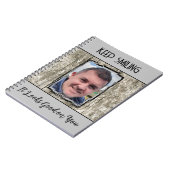 Met het effect Faux grijs hout blijft het glimlach Notitieboek (Linkerzijde)