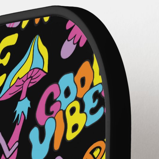 Met initiaal, Groovy, retro 90, zwart Pickleball Paddle (Links Detail)