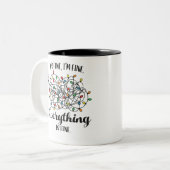 Met kerstlampjes ben ik in orde. tweekleurige koffiemok (Voorkant links)