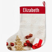 Met kerstmis behandelde items op een Rustige Woode Grote Kerstsok (Achterkant)