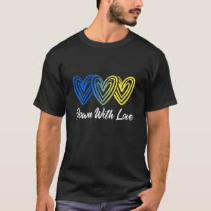 met 'Love World Down'-syndroom T-shirt