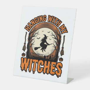 Met mijn heksen hangen Vintage Halloween T-shirt D Reclamebord Met Voetstuk
