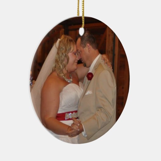 met speciale kerstboomversieringen voor foto's aan keramisch ornament (Rechts)