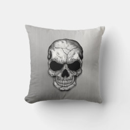 Metaalkristal schedel op roestvrij staaleffect kussen