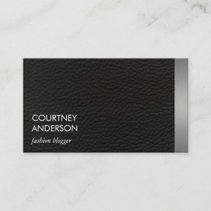 Metaalzilvertrim en leder visitekaartje