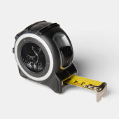 Mètre Ruban Cerf aux bois encadrés par champ et arbre (Angle)