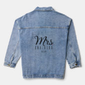 Mevrouw Modern Script Aangepaste Trouwdatum Pasget Denim Jacket (Achterkant)