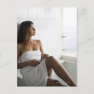 Mexicaanse vrouw in bed briefkaart