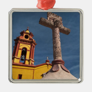 Mexico, Bernal. Gezicht op Iglesia de San Sebastia Metalen Ornament