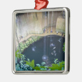 Mexico, Quintana Roo, bij Chichen Itza, Metalen Ornament (Links)