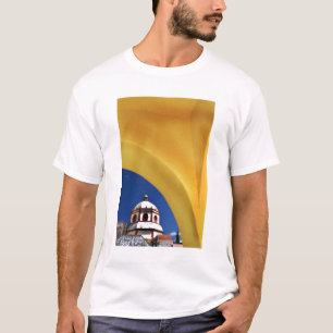 Mexico, San Miguel de Allende. Kerk omlijst T-shirt