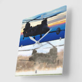 MH-47G CHINOOK VIERKANTE KLOK (Hoek)