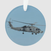 MH-60R Seahawk (devant)