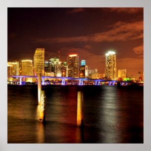 Miami skyline 's nachts, Florida Poster