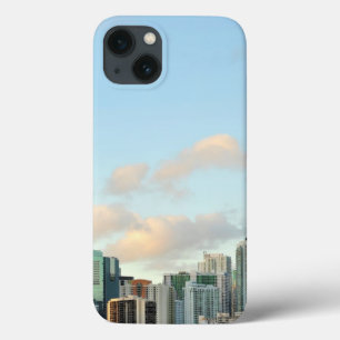 Miami skyscrapers tegen brede heldere hemel iPhone 13 hoesje
