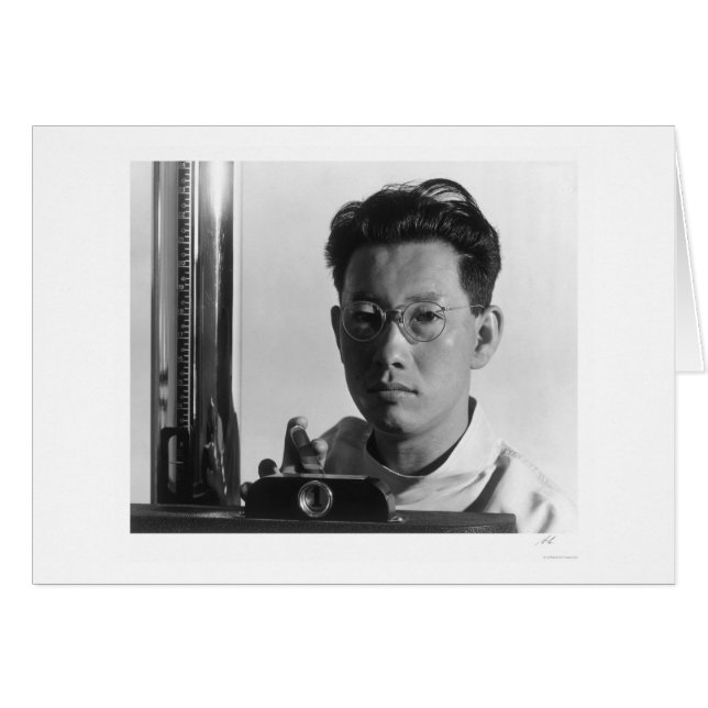Michael Yonemitsu, technicien en radiographie 1943 (Devant horizontal)