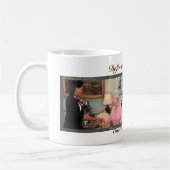 Michelle Obama et la tasse de reine (Gauche)