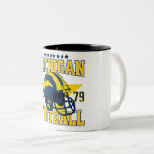 Michigan Football Helmet Vintage College Mug (Devant droit)