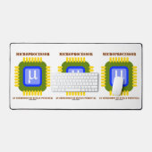Microprocessor en expressie van het menselijk pote bureaumat (Keyboard & Muis)