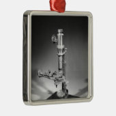Microscoop Metalen Ornament (Rechts)