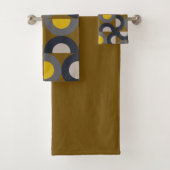 Mid-Century Modern Bronze Mustard Thunder Bad Handdoek (Insitu)