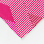 Mid-Century Modern Diamond Print, Fuchsia Pink Fleece Deken (Hoek)