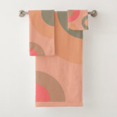 Mid-Century Modern Peach and Olive Bad Handdoek (Insitu)