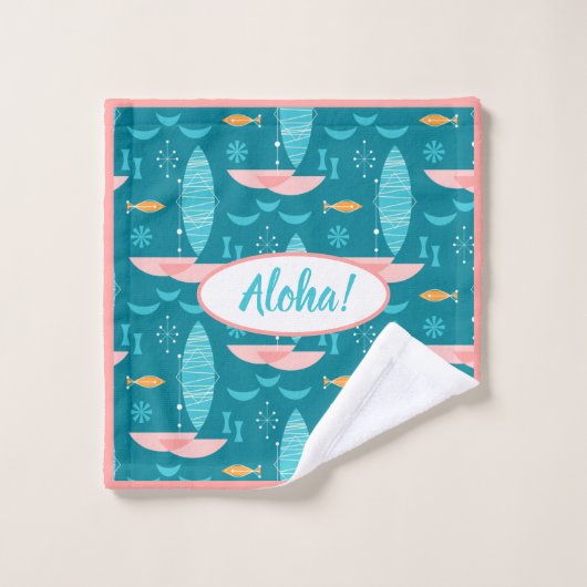 Mid Century Pink Catamaran - Blue Background Bad Handdoek (Wasdoekje)