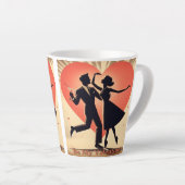 Mid Century Valentijn Dancing Paar met Martini Latte Mok (Rechterhoek)