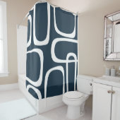 Middeleeuwse Modern Loops in White en Navy Blue Douchegordijn (In situ)