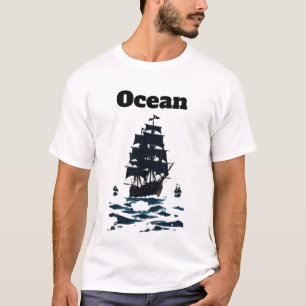 Middernachtelijke Armada Zeilen van de Stille Zee  T-shirt