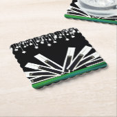 MIDDERNACHTSLEUTELS KARTONNEN ONDERZETTERS (Gebogen)