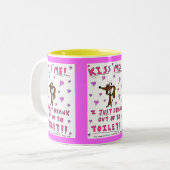 Midge 'KISS ME' Mug (Devant gauche)