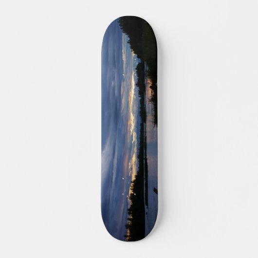 Midnight Alaska Sunset Skateboard (Voorkant)