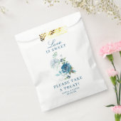Midnight Blooms Floral Favor Bag Love is Sweet Bedankzakje (Gezegeld)