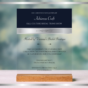 Midnight Blue Bridal Boutique sur les médias socia